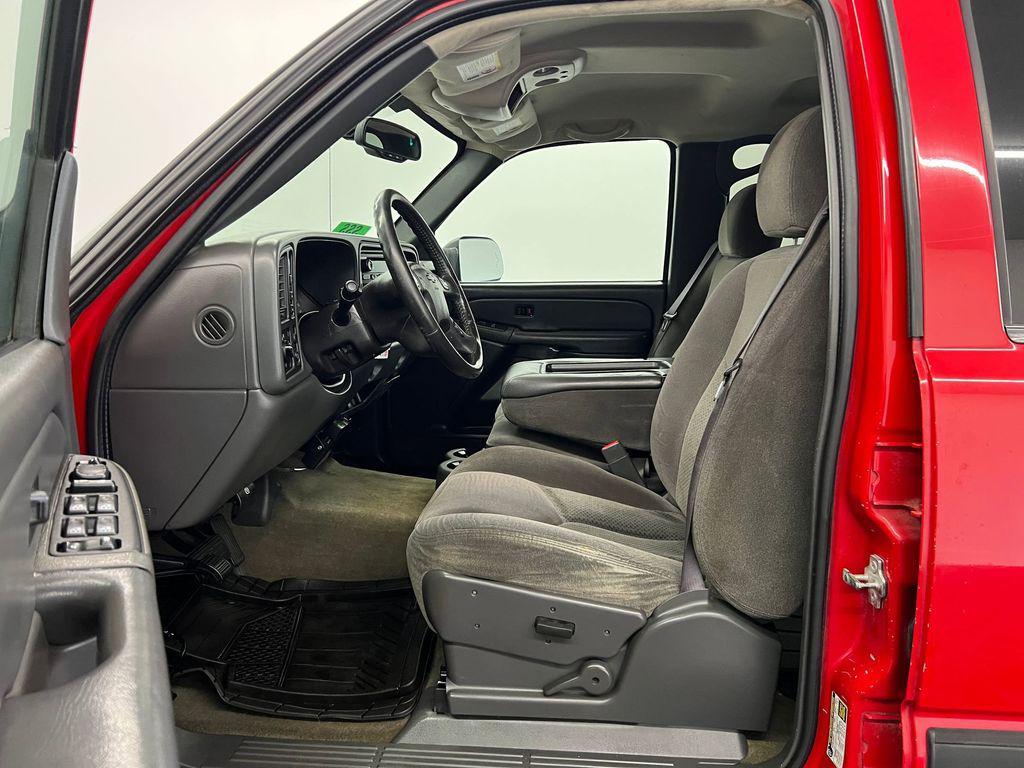 used 2005 Chevrolet Silverado 2500 car, priced at $12,988