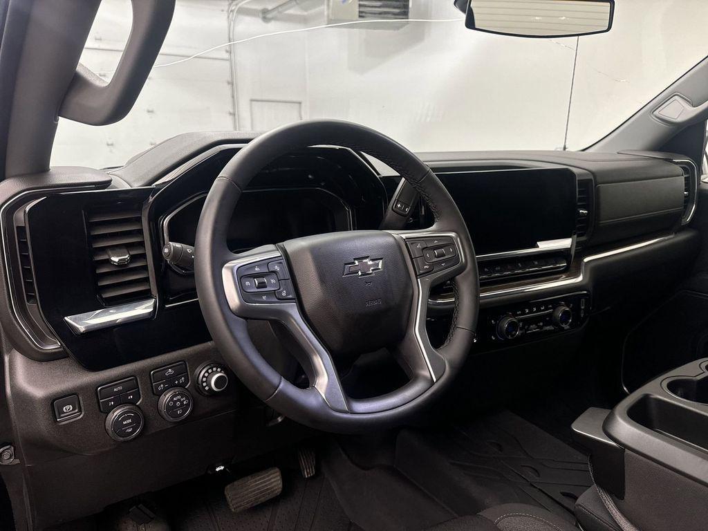 used 2024 Chevrolet Silverado 1500 car, priced at $46,398