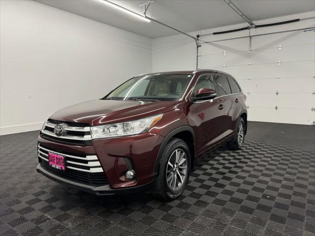 used 2018 Toyota Highlander car, priced at $26,998