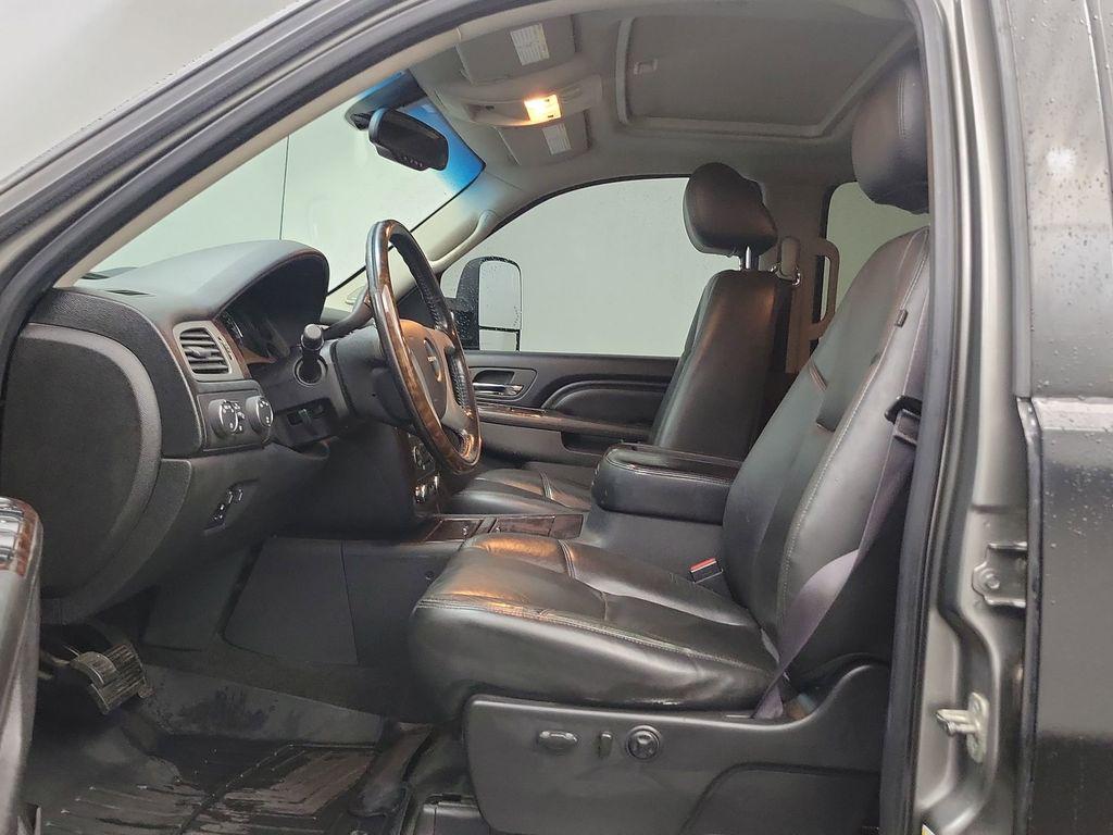 used 2013 GMC Sierra 2500 car, priced at $22,998