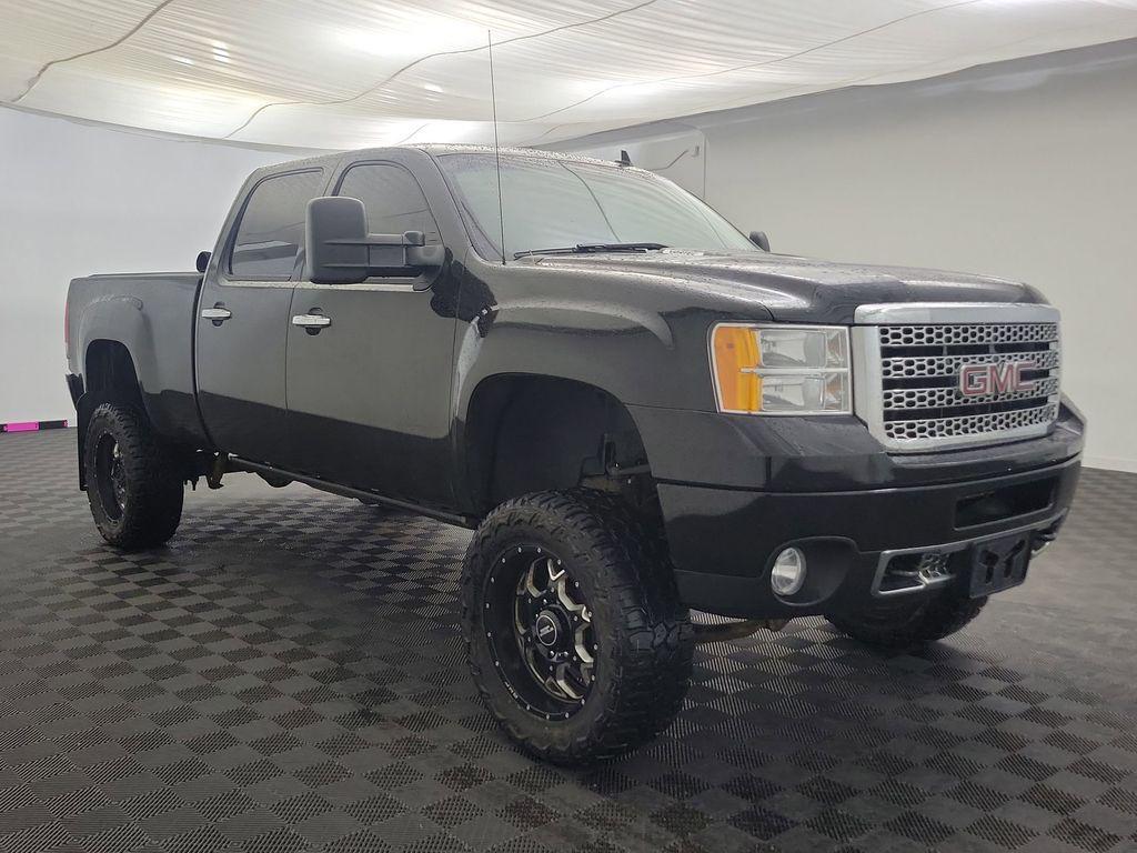 used 2013 GMC Sierra 2500 car, priced at $22,998