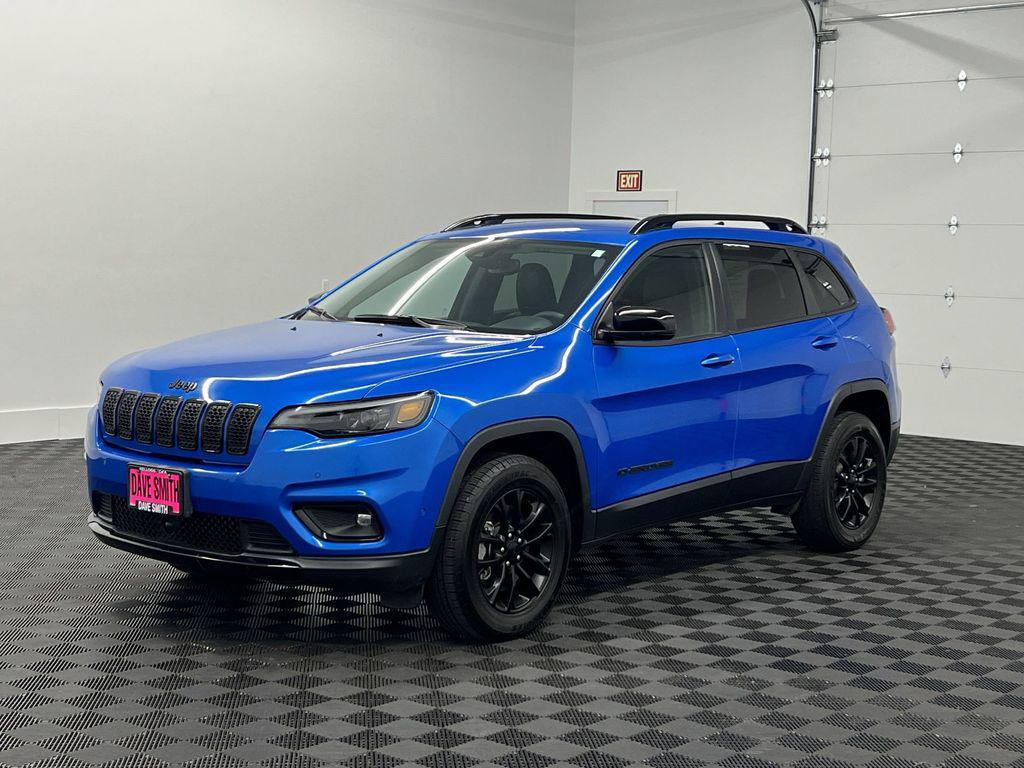 used 2023 Jeep Cherokee car, priced at $24,499