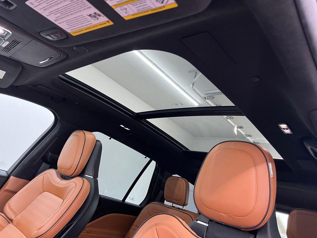 used 2023 Lincoln Aviator car, priced at $68,998