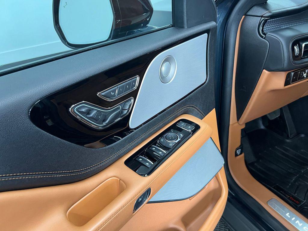 used 2023 Lincoln Aviator car, priced at $68,998