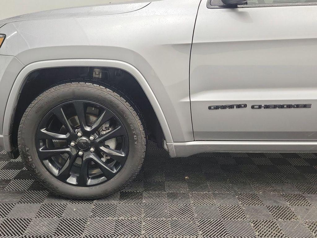 used 2020 Jeep Grand Cherokee car, priced at $26,998