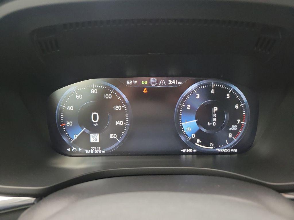 used 2021 Volvo XC60 car, priced at $25,998