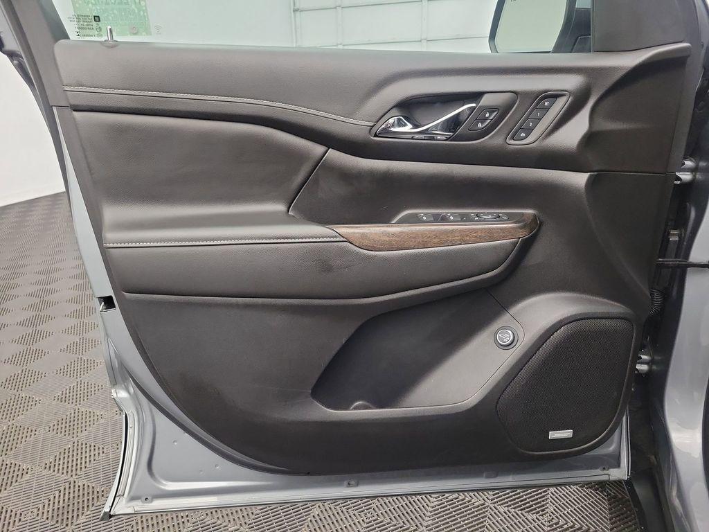 used 2023 GMC Acadia car, priced at $35,998