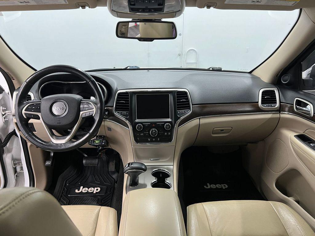 used 2015 Jeep Grand Cherokee car, priced at $12,998