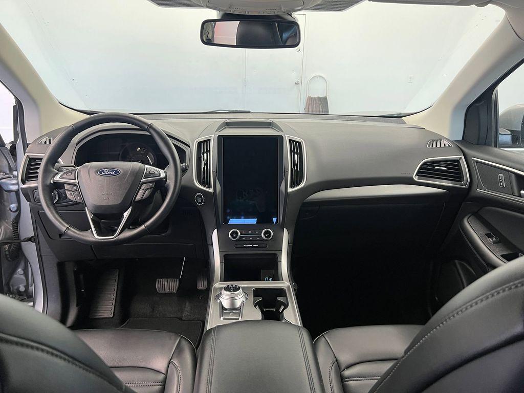 used 2024 Ford Edge car, priced at $26,999