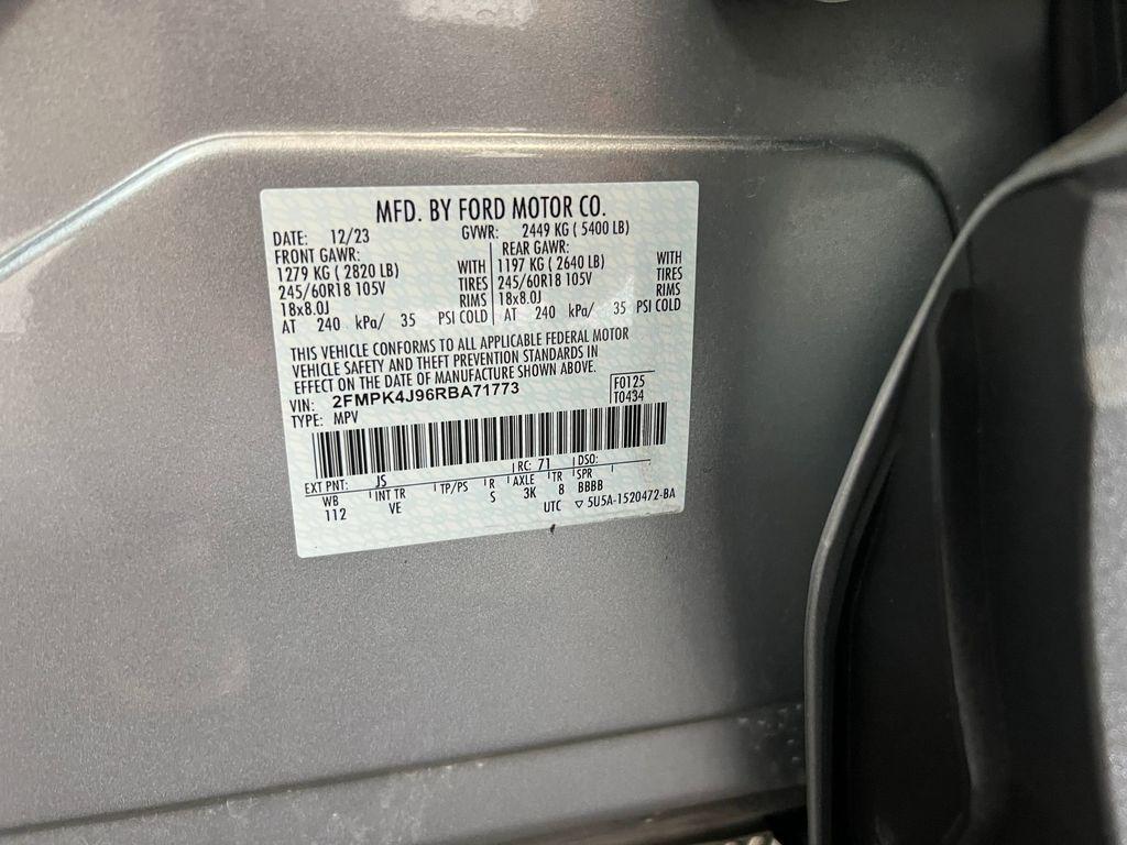 used 2024 Ford Edge car, priced at $26,999