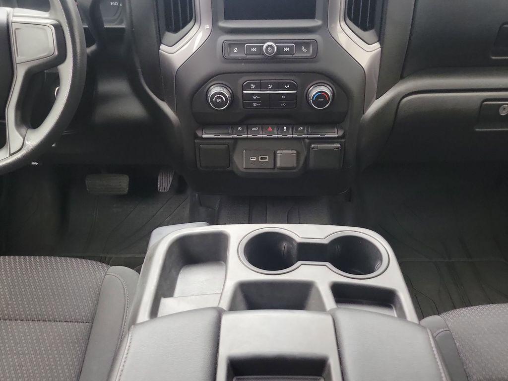 used 2021 Chevrolet Silverado 1500 car, priced at $30,998