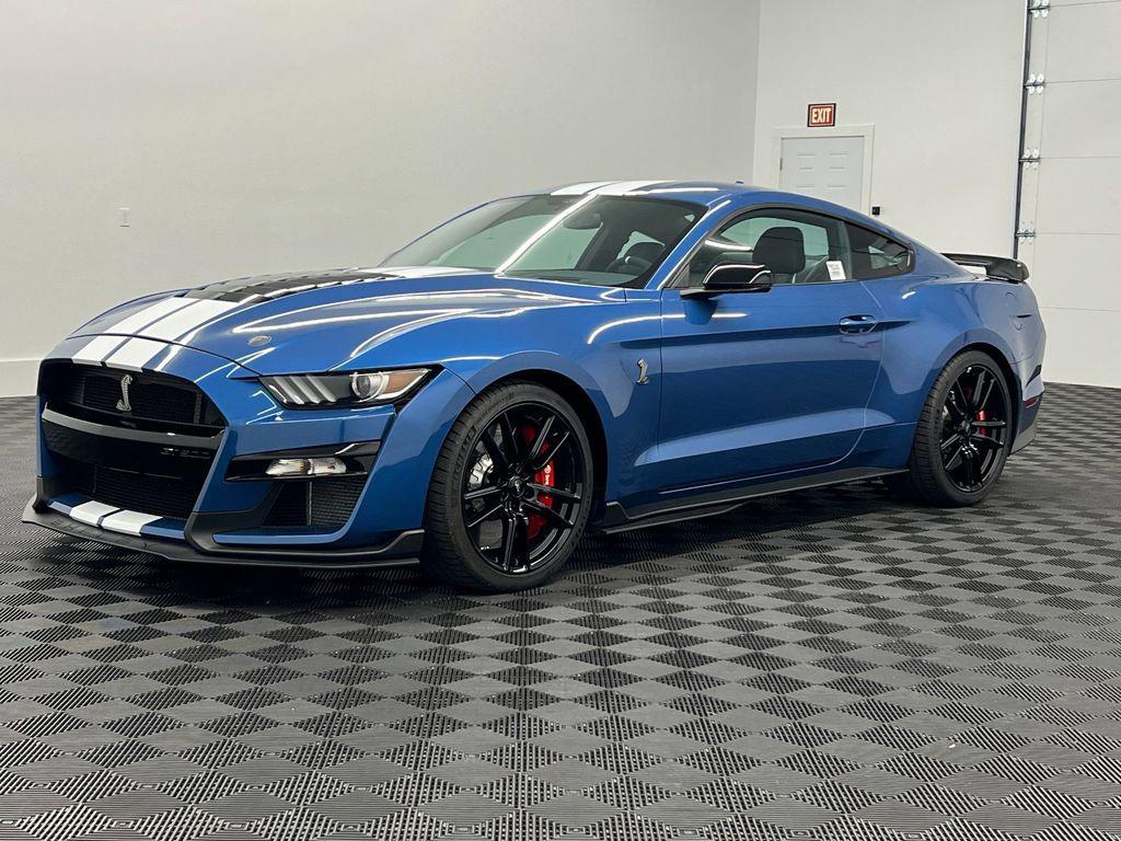 used 2021 Ford Shelby GT500 car