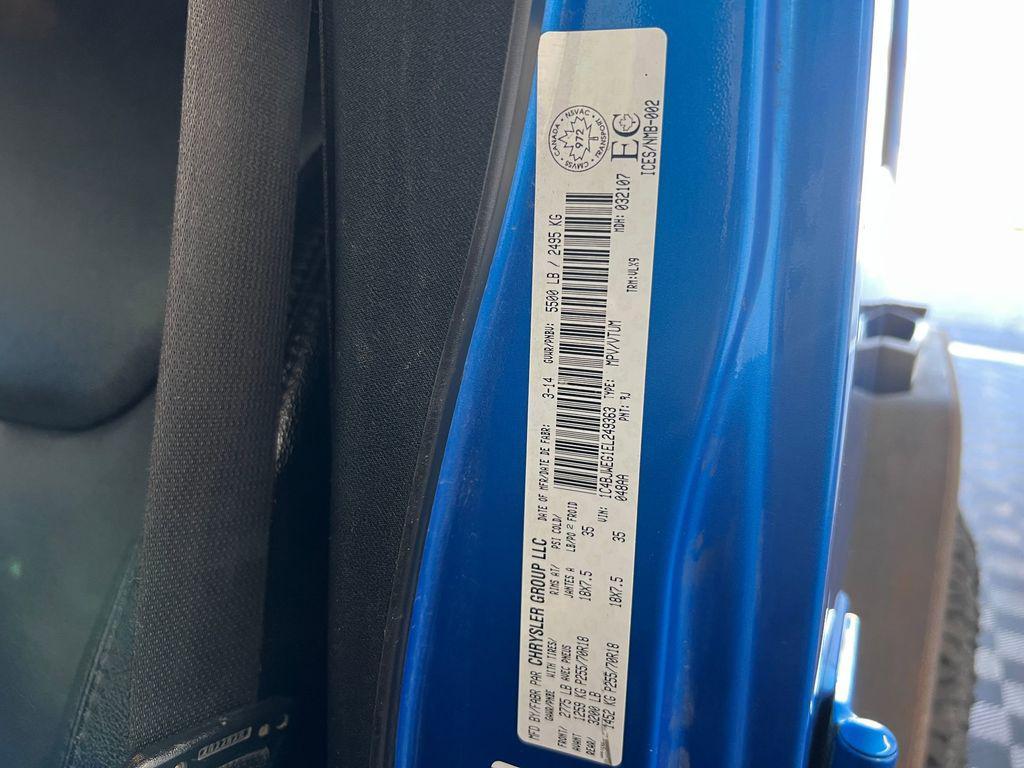 used 2014 Jeep Wrangler Unlimited car, priced at $12,500