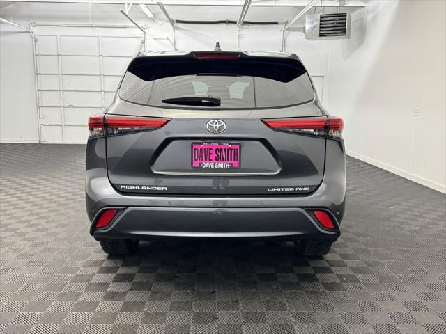 used 2020 Toyota Highlander car, priced at $33,998