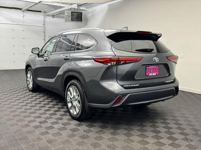 used 2020 Toyota Highlander car, priced at $33,998