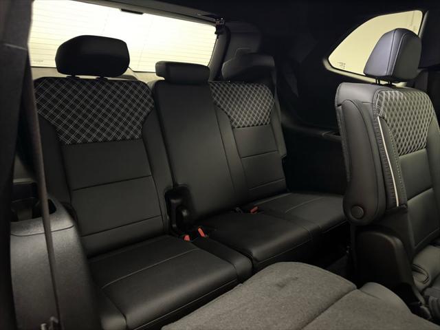 used 2024 GMC Acadia car, priced at $58,998