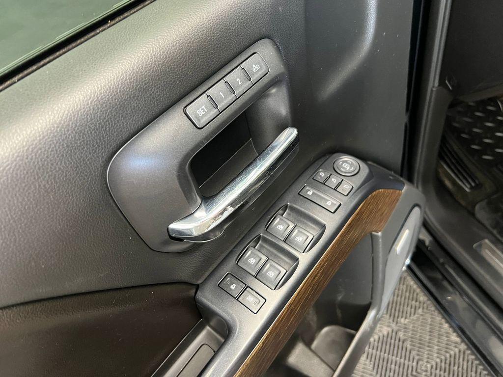 used 2017 GMC Sierra 1500 car, priced at $30,998