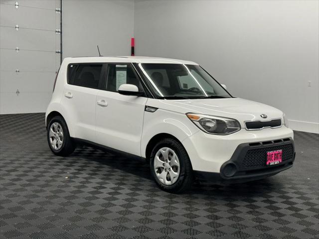 used 2015 Kia Soul car, priced at $7,998