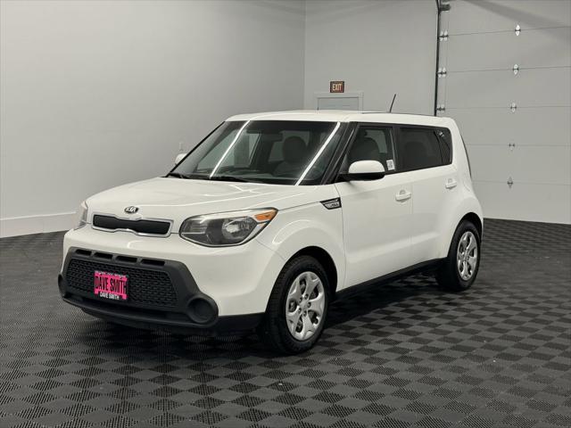 used 2015 Kia Soul car, priced at $7,998