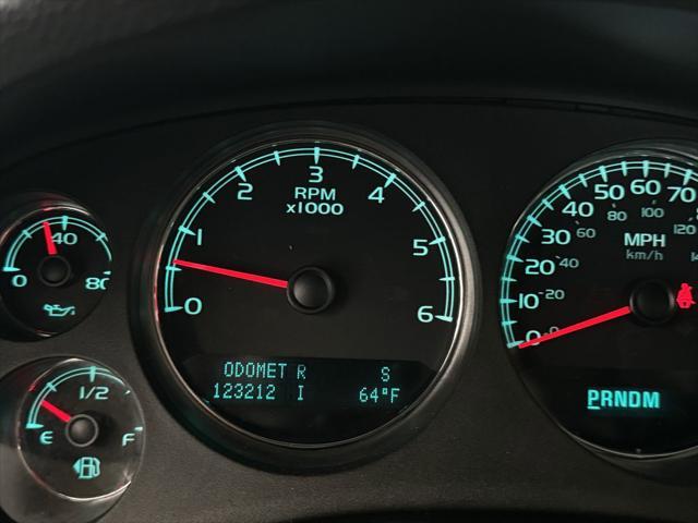 used 2010 Chevrolet Avalanche car, priced at $14,498