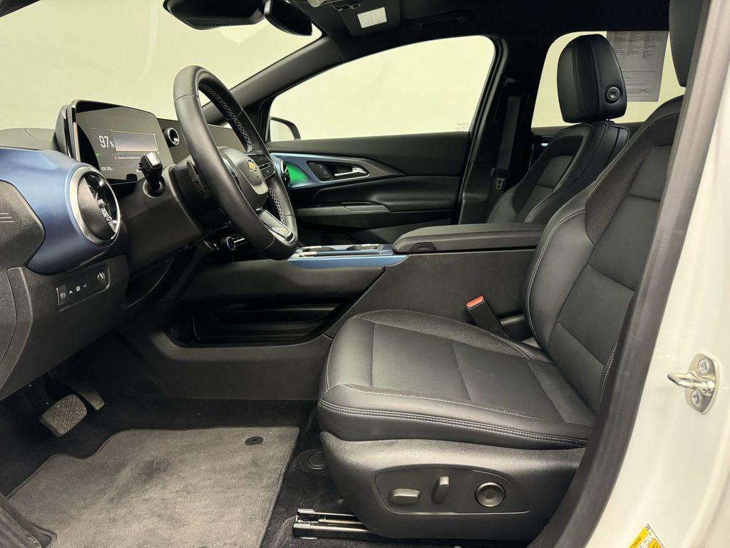 used 2024 Chevrolet Equinox EV car, priced at $29,998