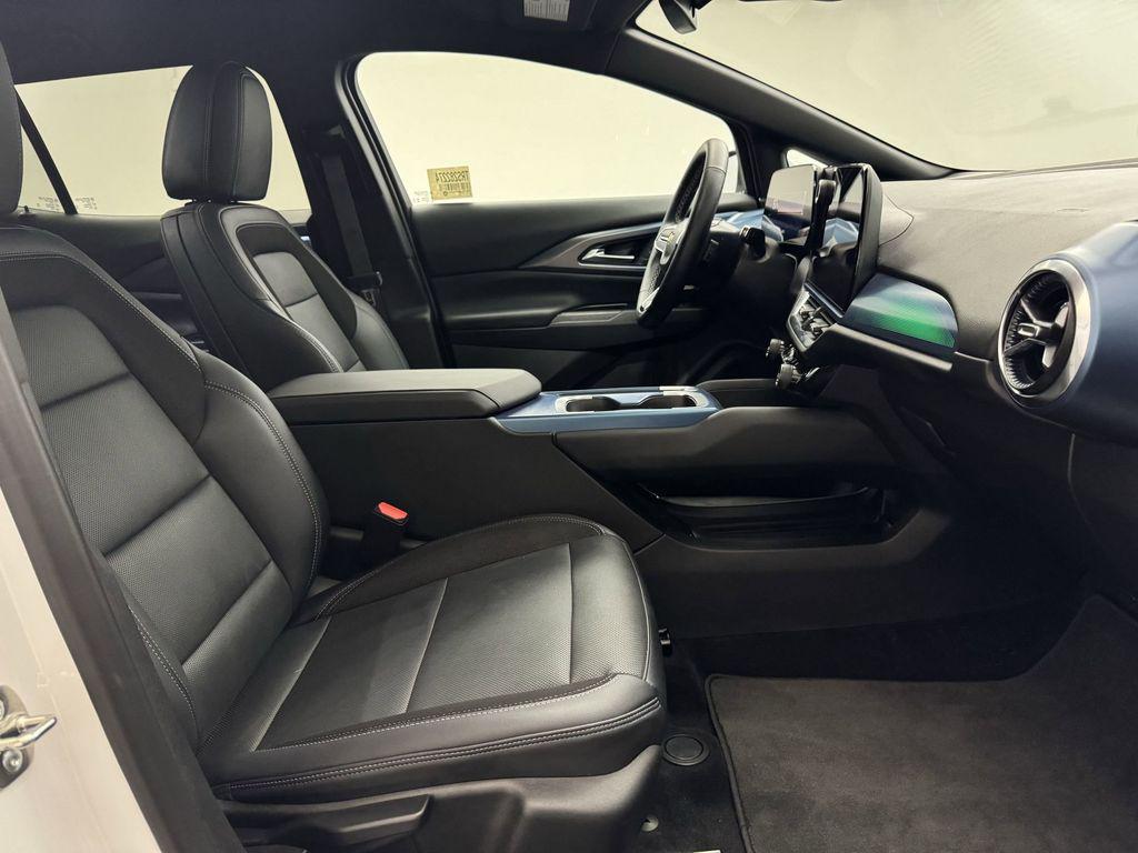 used 2024 Chevrolet Equinox EV car, priced at $29,998
