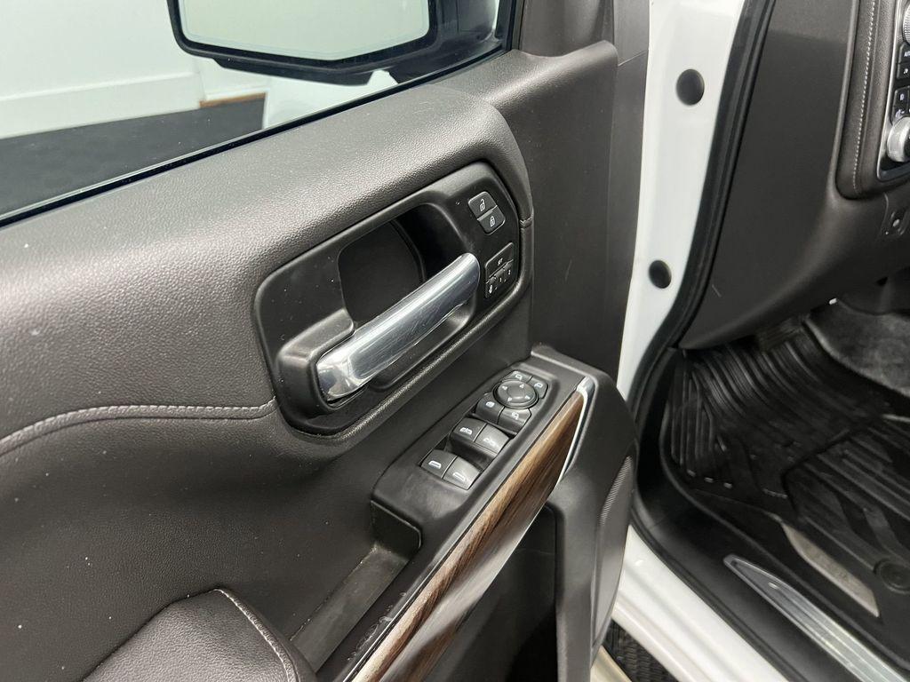 used 2019 GMC Sierra 1500 car, priced at $41,998
