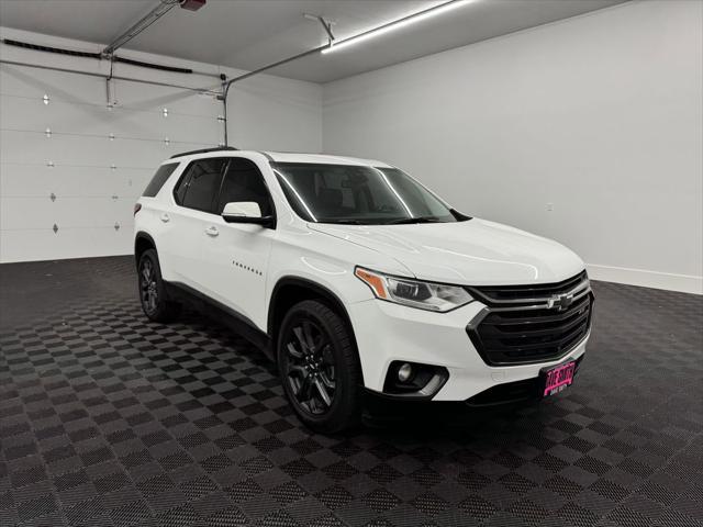 used 2020 Chevrolet Traverse car, priced at $26,998