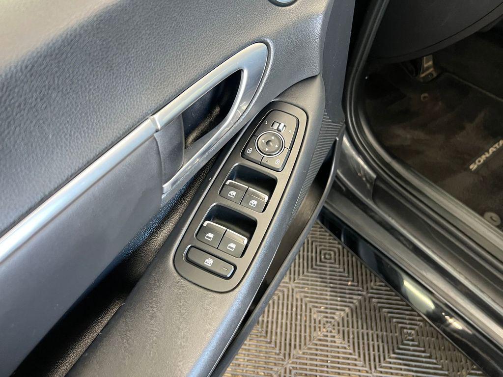 used 2021 Hyundai Sonata car, priced at $18,998