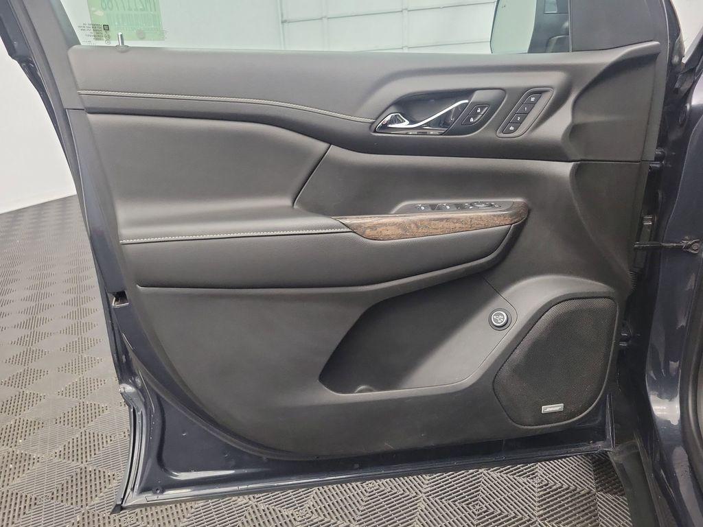 used 2021 GMC Acadia car, priced at $29,498