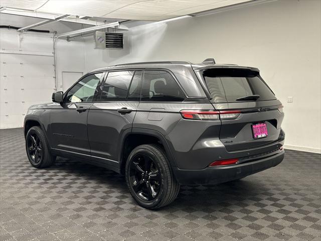 used 2024 Jeep Grand Cherokee car, priced at $37,998