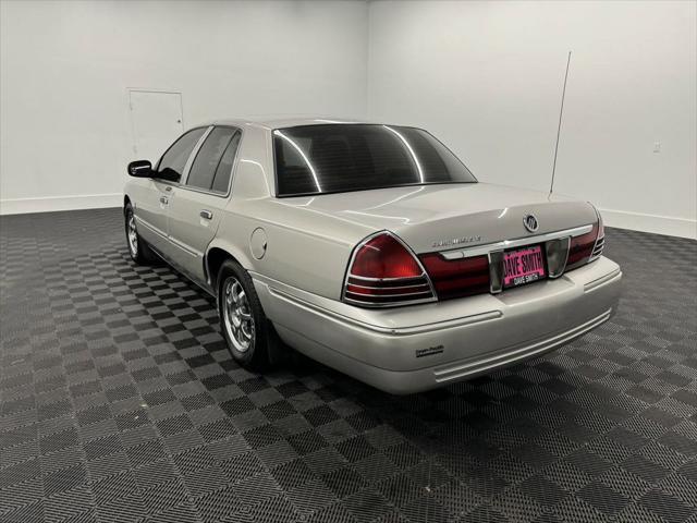 used 2005 Mercury Grand Marquis car, priced at $9,998