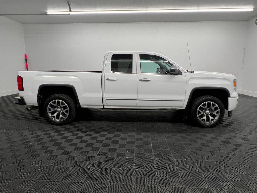 used 2015 GMC Sierra 1500 car, priced at $17,998
