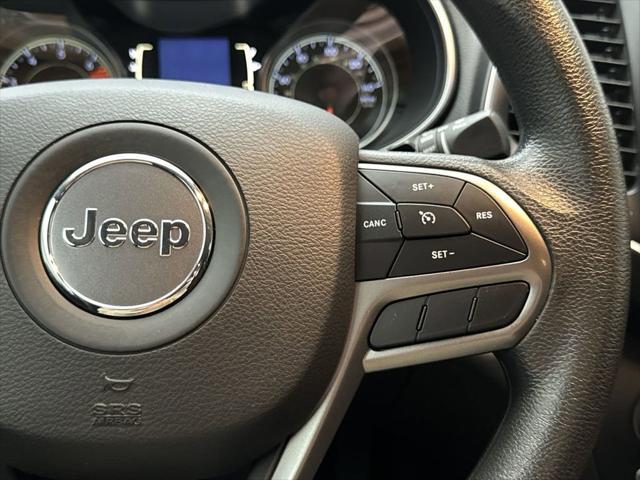 used 2020 Jeep Cherokee car, priced at $15,498