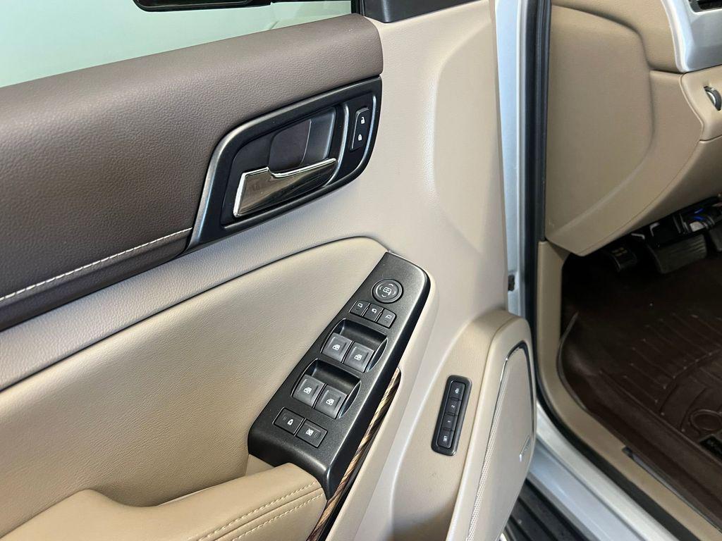 used 2020 GMC Yukon car, priced at $32,998