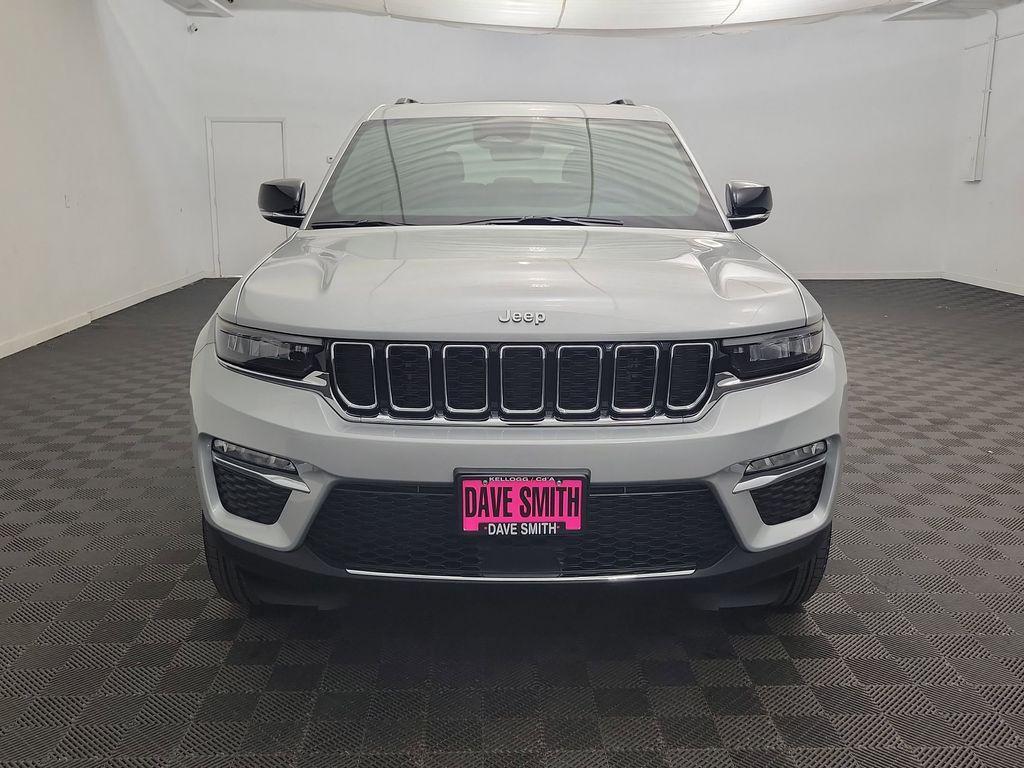 used 2025 Jeep Grand Cherokee car, priced at $43,998