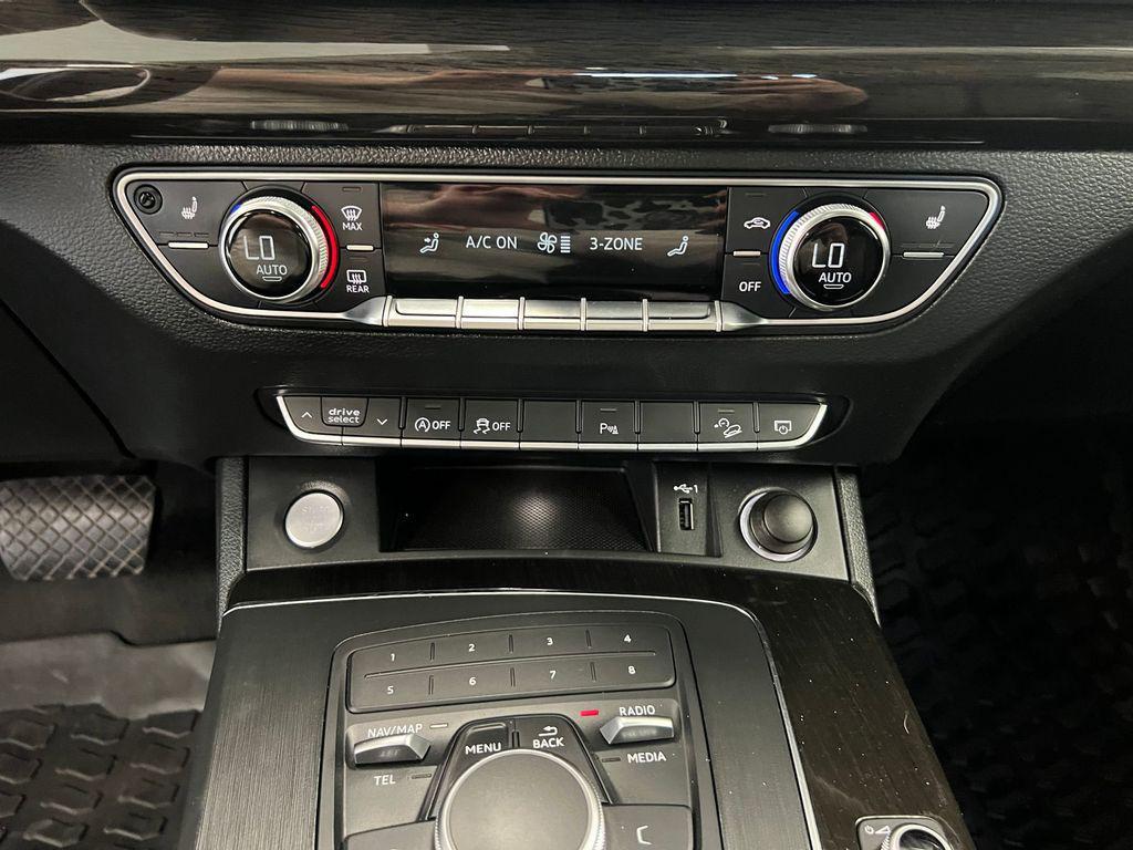 used 2020 Audi Q5 car, priced at $21,484