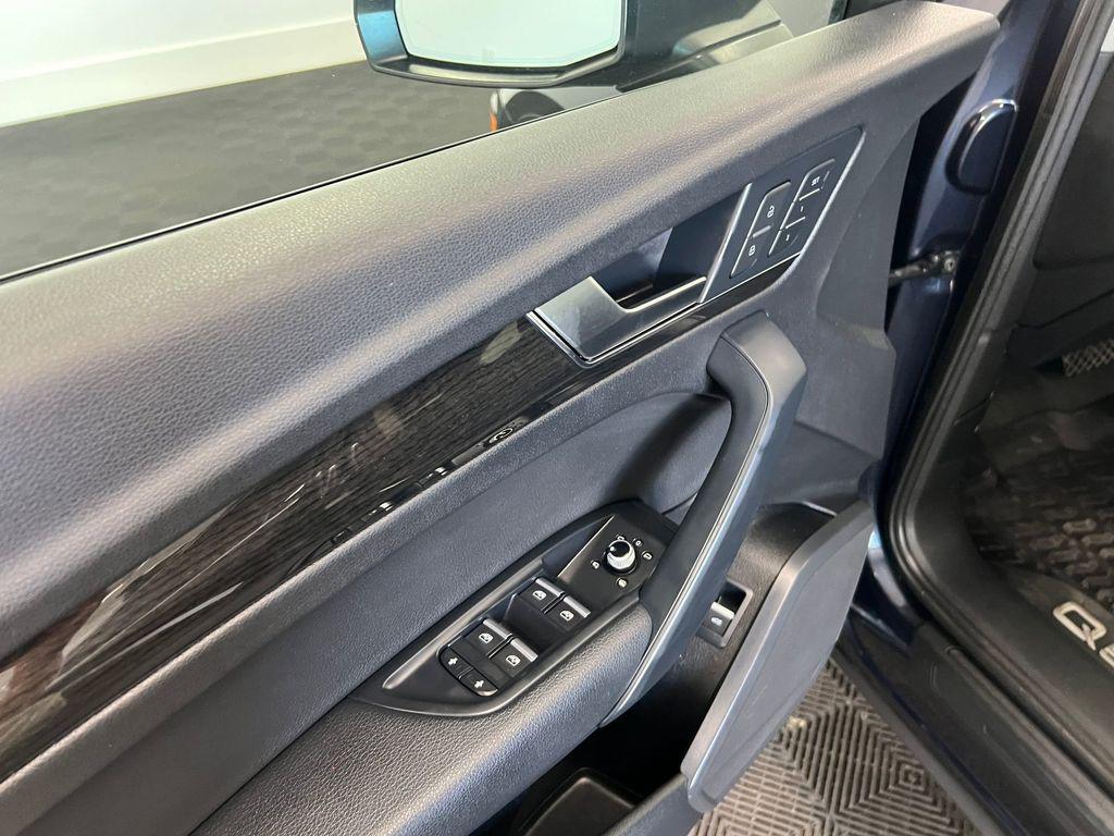 used 2020 Audi Q5 car, priced at $21,484