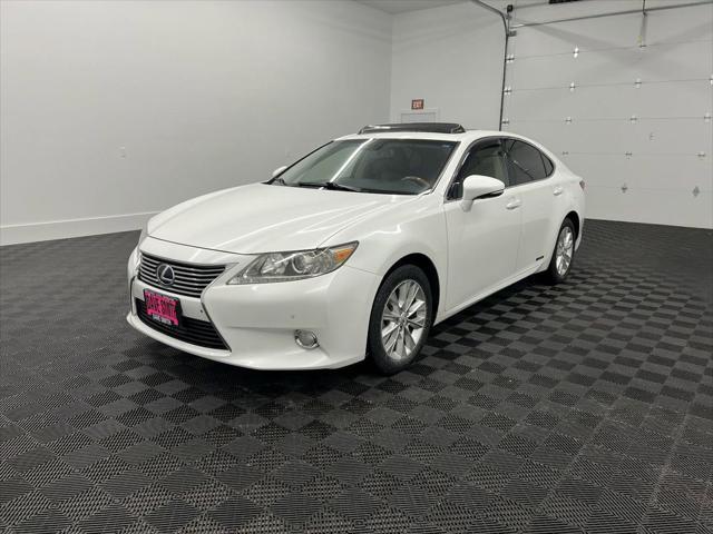 used 2013 Lexus ES 300h car, priced at $12,598