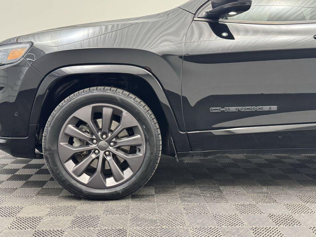 used 2019 Jeep Cherokee car, priced at $18,498