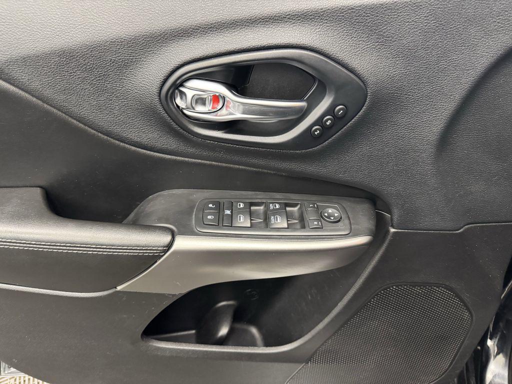used 2019 Jeep Cherokee car, priced at $18,498