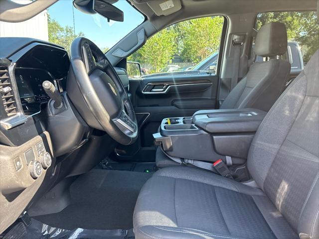 used 2024 Chevrolet Silverado 1500 car, priced at $33,994