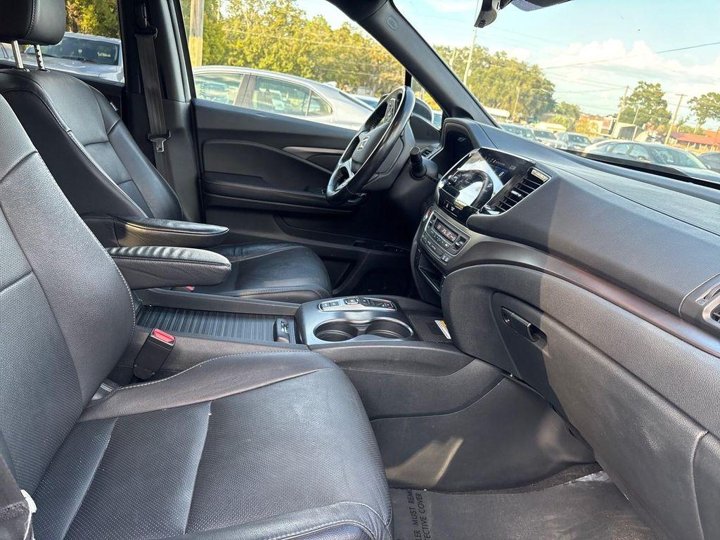 used 2022 Honda Passport car, priced at $22,994