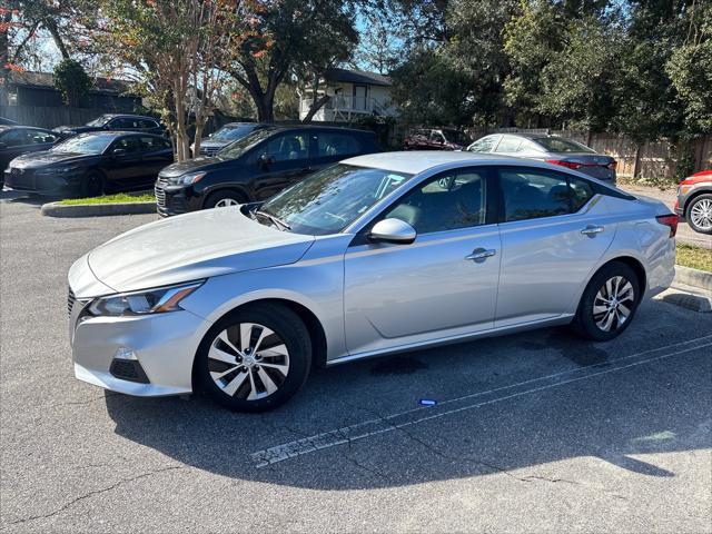 used 2021 Nissan Altima car, priced at $14,994