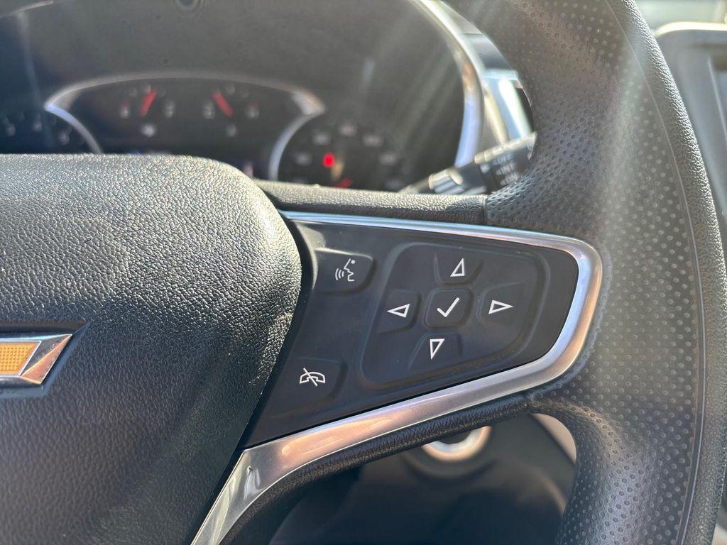used 2022 Chevrolet Equinox car, priced at $15,994