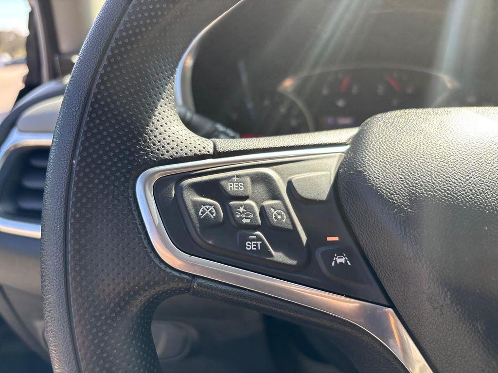 used 2022 Chevrolet Equinox car, priced at $15,994