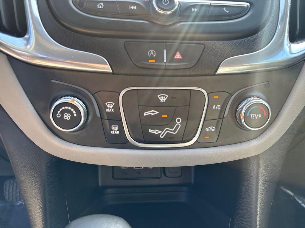 used 2022 Chevrolet Equinox car, priced at $15,994