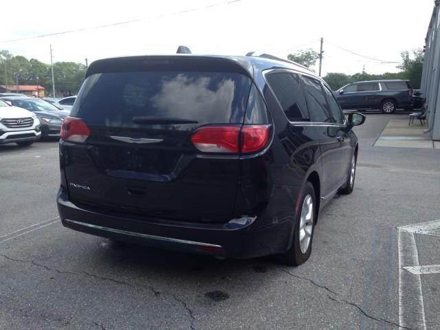 used 2018 Chrysler Pacifica car, priced at $21,994