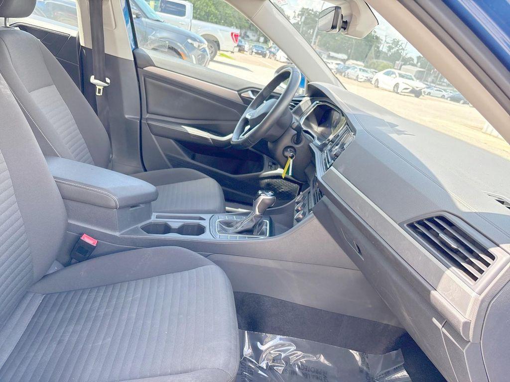 used 2024 Volkswagen Jetta car, priced at $15,299