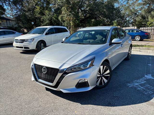 used 2022 Nissan Altima car, priced at $16,884